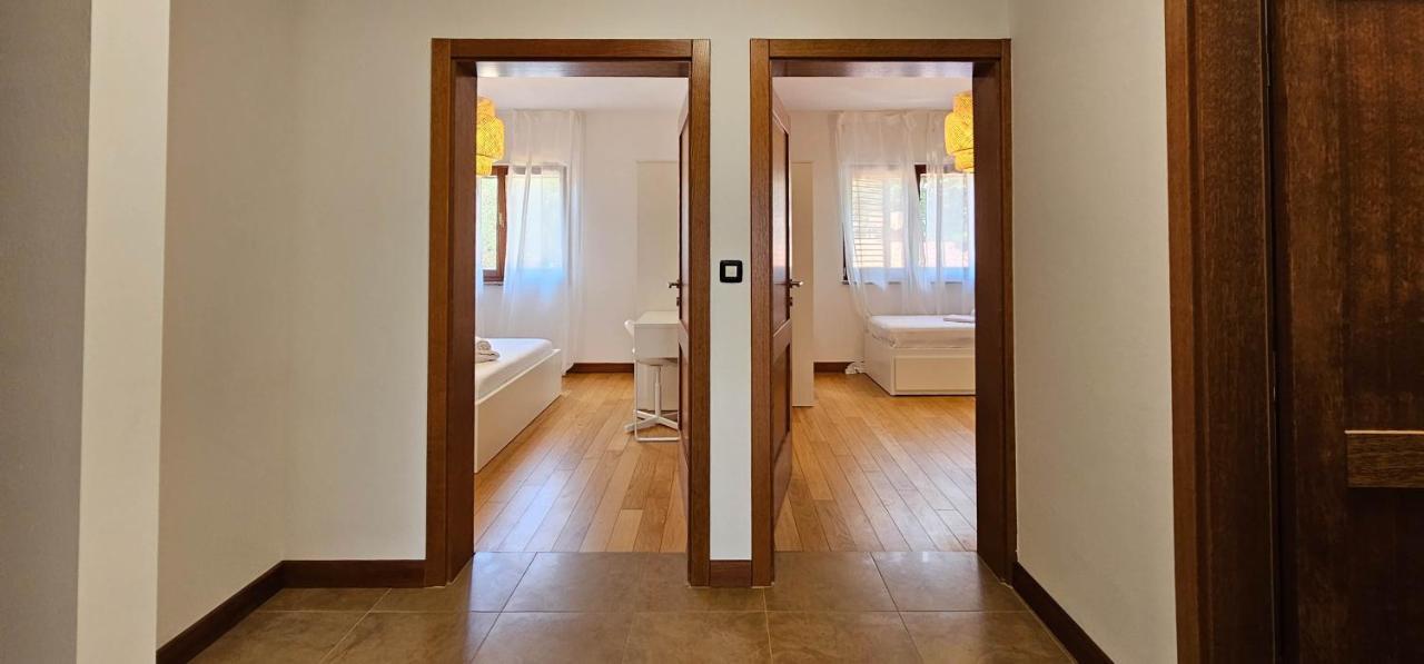Apartment Bluemare B3 With Shared Pool Ližnjan Eksteriør bilde